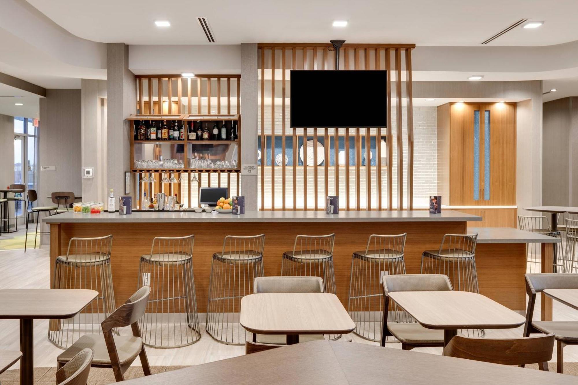 Springhill Suites By Marriott Dallas Mansfield Bagian luar foto